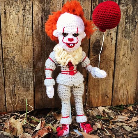 Spotlight: Horror crochets from Crafty Is Cool | Rue Morgue Crochet Horror, Crochet Halloween Costume, Crochet Stuffed Animals, Crazy Toys, Custom Stuffed Animal, Horror Series, Easy Crochet Animals, Halloween Crochet Patterns, Custom Crochet