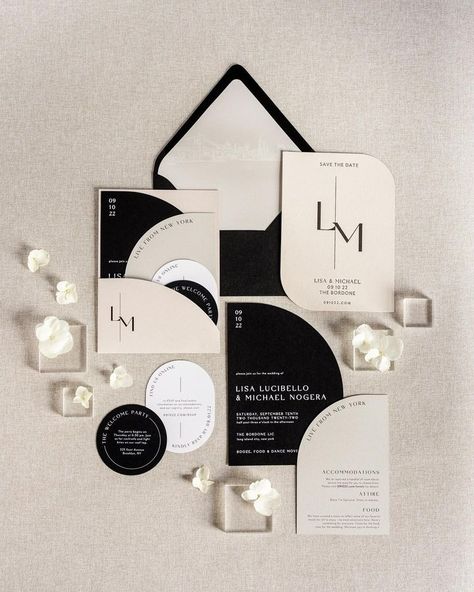 Kristina Bjornson (@scarlet.gilia.creative) • Instagram photos and videos Black Champagne Wedding, Monochrome Weddings, Black And White Wedding Theme, Elegant Wedding Invitation Card, Minimal Wedding Invitation, White Wedding Theme, Black And White Wedding Invitations, Creative Wedding Invitations, Bridal Invitations