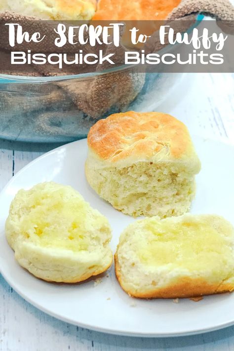 Quick Easy Bisquick Recipes, Bread From Bisquick, Roll Biscuits Recipe, Homemade Bisquick Biscuits, Bisquick Dinner Rolls, Bisquick Rolled Biscuits, Things To Make With Bisquick, Biscuit Recipe Bisquick, Bisquick Biscuits Recipe