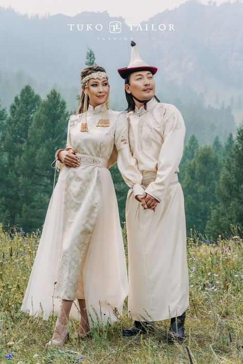 Mongolian Wedding, Mongolian Traditional Clothing, Mongolia, Traditional Dresses, Future Wedding, Traditional Outfits, Gorgeous Dresses, Dream Wedding, Wedding Decorations