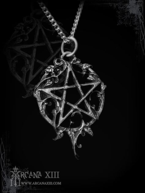 Pentagram Necklace, Jewelry Victorian, Gothic Pendant, Pentagram Pendant, Kay Jewelry, Wiccan Jewelry, Pagan Jewelry, Witch Jewelry, Medieval Jewelry