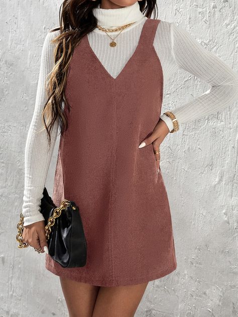 Brown Pinafore Dress Outfit, Brown Overall Dress, Corduroy Dress Outfit, Corduroy Pinafore Dress, Corduroy Overall, Corduroy Overall Dress, Trendy Fall Outfits, Thanksgiving Outfit, Dress For Short Women