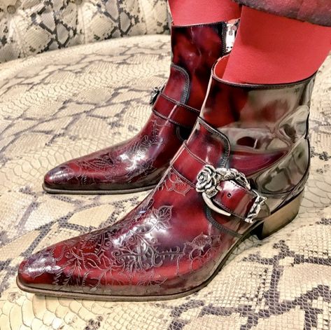 Jeffrey West, Steve Harvey Suits, Kurt Cobain Style, Street Style Boots, Jeffery West, Dapper Mens Fashion, Love Couture, Mens Boots Fashion, Mens Shoes Boots