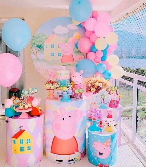 Peppa Pig Birthday Decorations, Peppa Pig Birthday Party Decorations, Papa Pig, Third Birthday Girl, Peppa Pig Birthday Cake, Pig Birthday Cakes, Pig Birthday Party, 3 Birthday