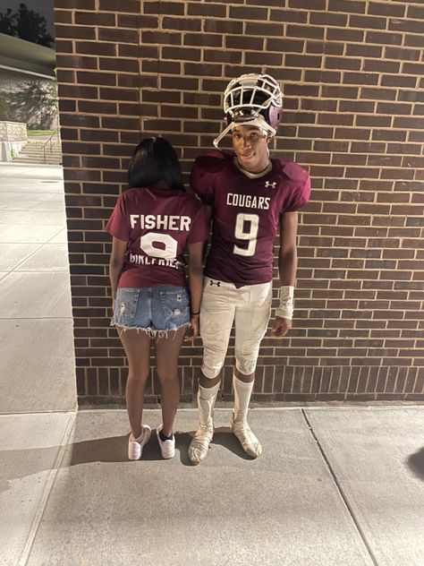 Matching Football Jerseys Couples, Football Shirts For Best Friends, Football Gf Outfits Highschool, Football Couples Shirts, Football Couples Black, Football Hoodies For Girlfriends, Gf Football Shirt Ideas, Football Shirt Designs For Girlfriends, Football Gf Outfits