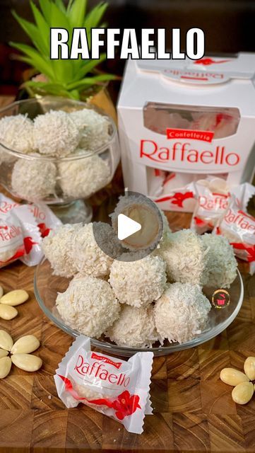 Rafaello Balls, Raffaello Balls, Ferrero Rocher Chocolate, Rocher Chocolate, Coconut Balls, Recipe Dessert, Dessert Chocolate, Blanched Almonds, Chocolate Recipe