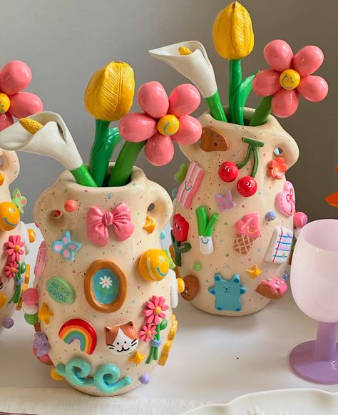 Pastel Cupcakes, Diy Air Dry Clay, Creation Art, Tanah Liat, Clay Diy Projects, Clay Crafts Air Dry, Pottery Crafts, Diy Pottery, Ceramics Pottery Art