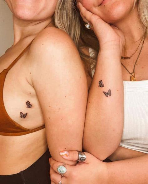 Matching Butterfly Tattoos, Small Friendship Tattoos, Best Friend Tattoo, Bestie Tattoo, Friendship Tattoos, Butterfly Tattoos, Female Friendship, Tattoo Design Ideas, Matching Tattoo