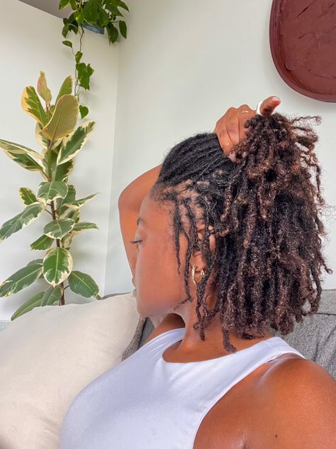 Microlocs | Sisterlocs | Microlocs loose ends | Sister locks | Locs | Loc Journey Locs Loose Ends, Locs With Loose Ends, Sister Locks, Big Box Braids, Starter Locs, Loc Journey, Loose Ends, Sisterlocks, Hair Crush