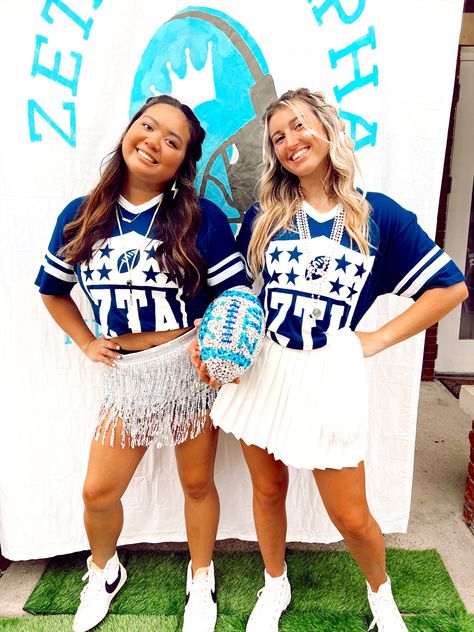 Drafting The Best Sorority, Draft A Date Sorority, Nfl Bid Day Theme, Drafting The Best Bid Day, Powder Puff Football, Sorority Themes, Recruitment Themes, Recruitment Ideas, Bid Day Themes