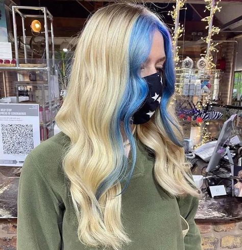 Try These Bold Money Piece Dye Jobs to Refresh Your Look Sans The Commitment | Fashionisers© - Part 5 Colorful Money Piece Hair Blonde, Blonde Hair Blue Money Piece, Blue Money Piece Hair Blonde, Dyed Money Pieces, Blue Money Piece, Blonde Hair With Purple Streaks, Bold Money Piece, College Hair, Blue Money