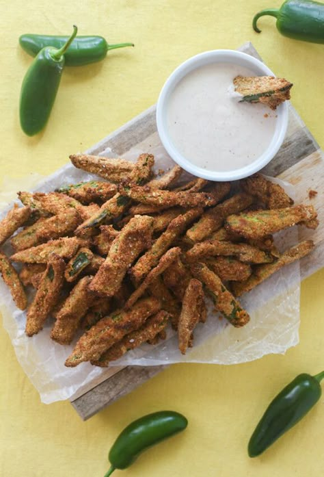 Air-Fried Jalapeno Fries - Laura the Gastronaut Jalepeno Pepper Uses, Jalapeno Fries, Fries Recipe Air Fryer, Jalapeno Recipe, Air Fryer Jalapeno, Air Fryer Recipes Chicken Wings, Fried Jalapenos, Recipe Air Fryer, Jalapeno Recipes