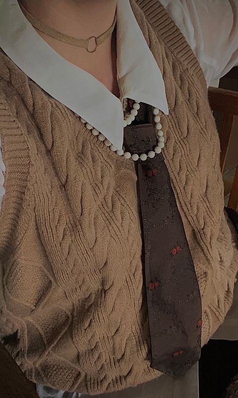 Sweater Vest And Tie Women, Tie With Sweater, Formal Queer Fashion, Mens Sweater Outfits Aesthetic, Sweater Vest And Tie Outfit Men, Necktie Outfit Aesthetic, Vest Men Aesthetic, Vest And Tie Outfit, Librarian Outfit Men