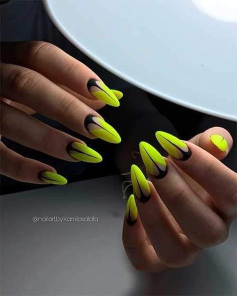 Neon And Gold Nails, Like Green And Black Nails, Goth Almond Nails Designs, Neon Nail Inspo Short, Line Green Nails, Black And Neon Yellow Nails, Yellow Black Nails, Black And Neon Nails, Yellow And Black Nails