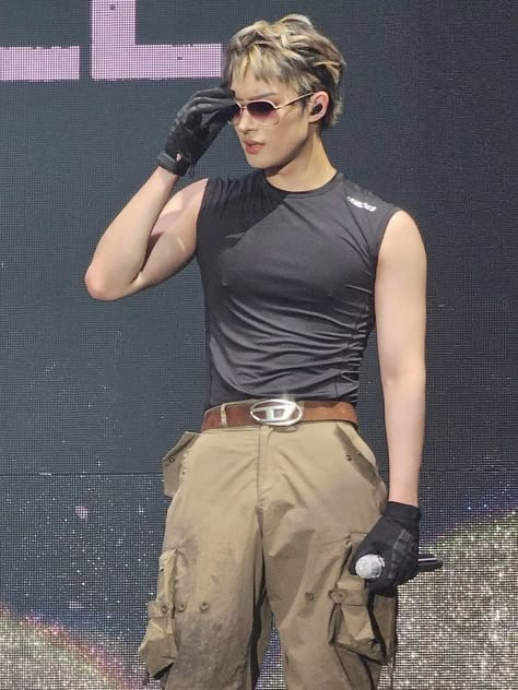 Kpop Concert Outfit, Ateez Mingi, Mingi Ateez, Song Mingi, J Pop, 17 Kpop, Song Min-gi, Concert Fits, Clipuri Video