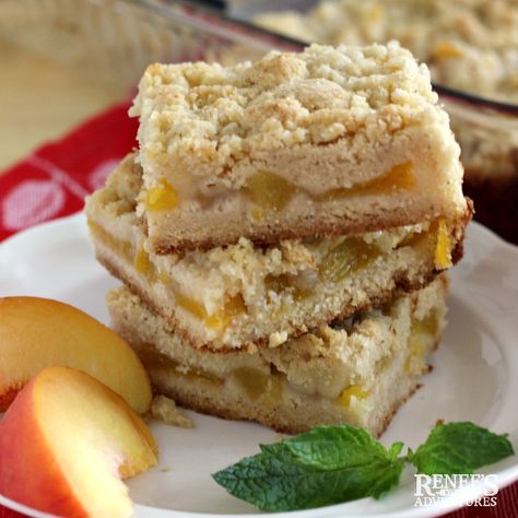 Peach Dessert Recipe, Peach Crumb Bars, Peach Cake Recipes, Blueberry Desserts Recipes, Peach Dessert, Crumb Bars, Peach Dessert Recipes, Homemade Recipes Dessert, Buttery Shortbread