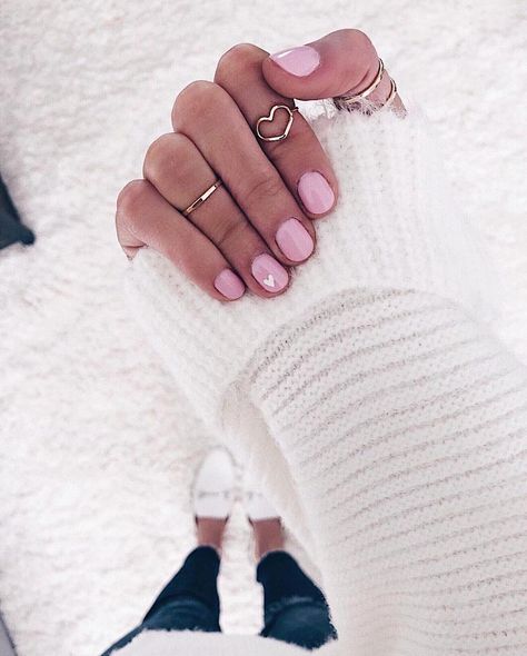 Makayla Jividen on Instagram: “Throwback to last years #FashionablyKayNails, Valentine Inspo 💕💓💘 Still one of my FAVE colors!! By OPI: Getting Nadi On My Honeymoon 💖 Both…” Valentines Colors, Gold Cuff Ring, Fun Nail Colors, Valentine Nails, Get In The Mood, Valentine Coloring, Midi Ring, Dipped Nails, Midi Rings