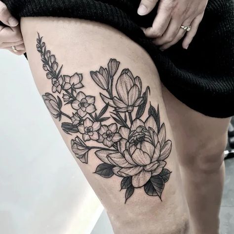 21 Stunning July Birth Flower Tattoos To Rock In 2023 July Birth Flower Tattoos, July Birth Flower Tattoo, Lily Tattoos, Water Lily Tattoos, Lily Tattoo Design, Lily Flower Tattoos, July Birth Flower, Cross Tattoos For Women, Born In July