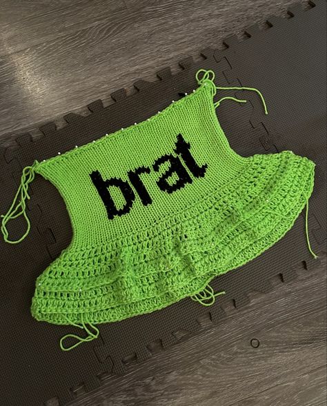 I’ll neverrrr get over this brat mini skirt!! 💚💚 I just put another preorder for this on my website 🫶🏾 #brat #charlixcx #crochet #knit Brat Crochet, Charli Xcx, Crochet Clothes, My Website, Mini Skirt, Mini Skirts, Yarn, Sewing, Skirt