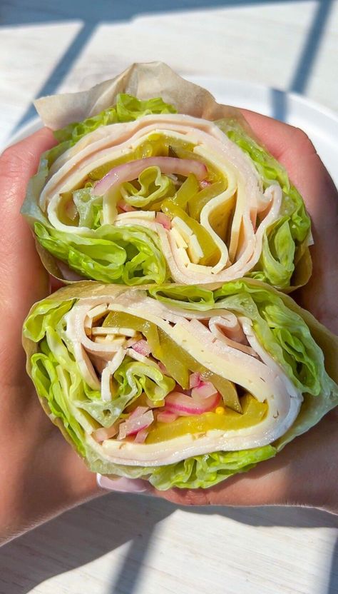 Lettuce Wrap Sloppy Joe Lettuce Wraps, Lettuce Wrap Aesthetic, Lettuce Wrapped Sandwiches, Lettuce Wrap Sandwich Ideas, Romaine Hearts Recipes Lettuce Wraps, Healthy Food Ideas Easy, Lettuce Roll Ups, Lettuce Wrap Ideas, Turkey Lettuce Wraps Healthy