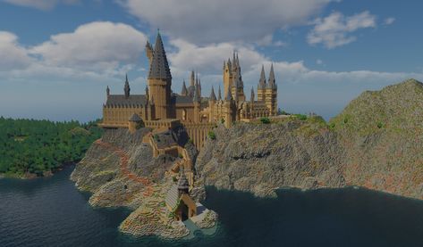 Modders create the perfect version of Hogwarts in Minecraft Minecraft Hogwarts, Hogwarts Minecraft, Quidditch Pitch, Harry Potter Locations, Gryffindor Common Room, Forbidden Forest, Comfy Armchair, Chamber Of Secrets, Tourist Trap