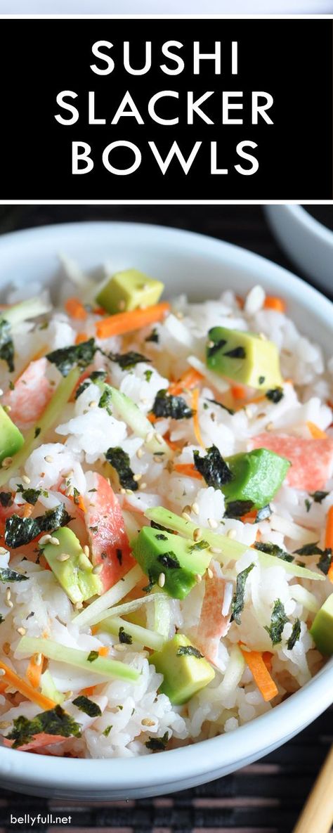 These Slacker Sushi Bowls are California Rolls deconstructed - all the ingredients, but served in a bowl, without the rolling. But just as yummy! Sushi Balls, California Roll Sushi, Sushi Bowl Recipe, Sushi Bowls, Sushi Salad, California Rolls, Sushi Sushi, Sushi Bowl, Homemade Sushi