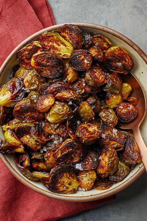 Lemon Brussel Sprouts, Brussel Sprouts Balsamic, Best Roasted Brussel Sprouts, Roast Brussel Sprouts, Elevated Dishes, Best Brussel Sprout Recipe, Brussel Sprouts Roasted, Oyster Party, Brussel Sprout Recipes