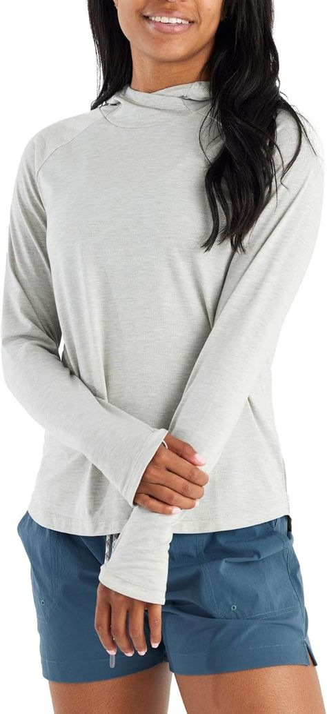 Free Fly Women's Elevate Hoodie - UPF 30+ Sun Protection Beach Clothing, Moisture Wicking, Long Sleeve Sun Shirt for Women - Heather Sandstone, Large at Amazon Women’s Clothing store Sun Protection Clothing Woman, Beach Clothing, Sun Shirt, Casual Design, Active Hoodie, Shirt For Women, Amazon Women, Beach Outfit, Sun Protection