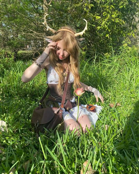 over the brook of the willows..₊˚✧𑁍.ೃ࿔*:･🦌🌲🪻🪷 #fairy #forestcore #fairycore #fairytale #fawncore #renfest #renfaire #fae Fairy Things Aesthetic, Ren Faire Creature Costume, Cute Renfaire Outfits, Fairycore Halloween Costume, Brown Fairy Outfit, Renfaire Outfit Fae, Deer Fairy Costume, Renfaire Elf Outfit, Ren Fair Outfits Fairy