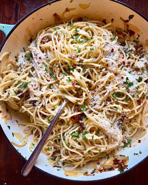 Diane Morrisey's Spaghetti with Garlic, Olive Oil, Chili Flakes, Parmesan, Parsley and Pancetta In My Twenties, My Twenties, My Grandmother, Old Recipes, An Egg, Food Tours, Good Healthy Recipes, Different Recipes, Pasta Dishes