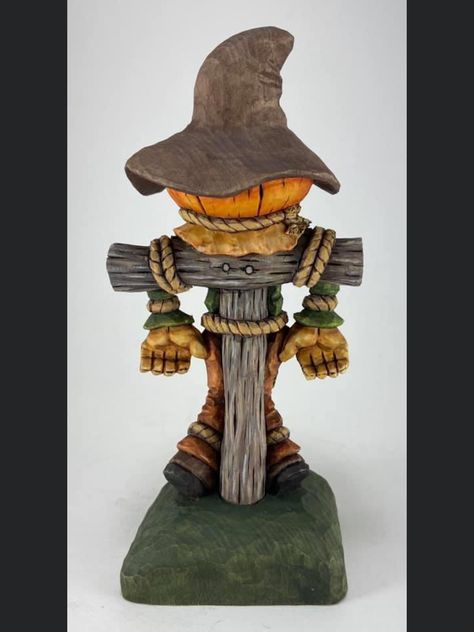 Halloween Carvings, Carving Projects, Tiki Lounge, Dremel Wood Carving, Carving Ideas, Halloween Stuff, Whittling, Woodturning, Wooden Art