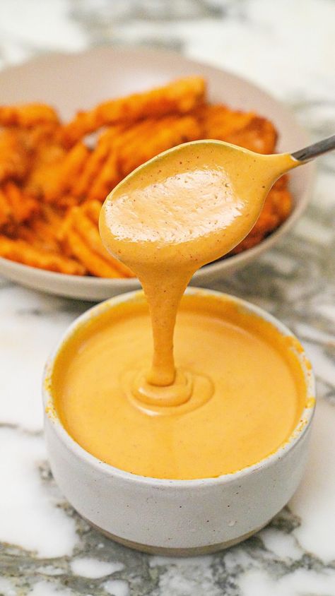 Chick-Fil-A Sauce (EXACT Copycat) (VIDEO) - CJ Eats Recipes Chick Fil A Sauce Recipe, Copycat Chick Fil A Sauce, Burger Sauces, Yum Yum Sauce Recipe, Cj Eats, Japanese Fried Chicken, Homemade Bbq Sauce Recipe, Copycat Chick Fil A, Diy Foods