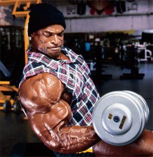 Get Biceps Like Ronnie Coleman Best Bodybuilder, Sixpack Workout, Bodybuilding Pictures, Bodybuilding Nutrition, Ronnie Coleman, Bodybuilders Men, Sport Training, Mr Olympia, Biceps Workout