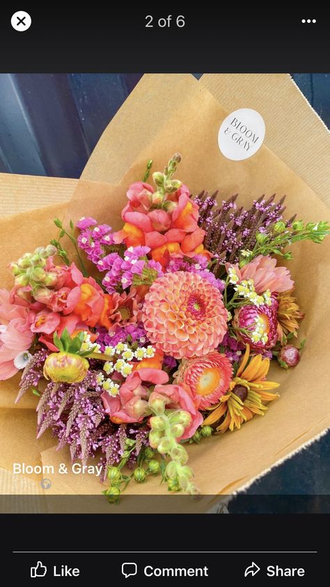 May Day Flowers, Market Bouquet Recipe, Farmers Market Bouquet, Bouquet Recipes, Market Bouquets, Bouquet Bar, Flower Aesthetics, Bouquet Recipe, Veggie Gardens