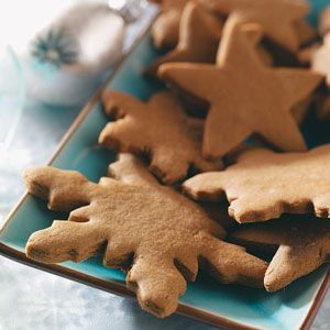 Gingerbread Cutouts, Shamrock Cookies, Ginger Bread Cookies Recipe, Gingerbread Recipe, Spice Cookies, Xmas Cookies, Cut Out Cookies, Cookies Recipes Christmas, Holiday Cookies