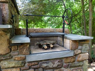 Argentinian Grill Design Ideas, Pictures, Remodel and Decor Stone Bbq Ideas, Argentinian Grill, Brick Grill, Stone Bbq, Wood Grill, Backyard Grilling, Outdoor Oven, Backyard Kitchen, Outdoor Dinner