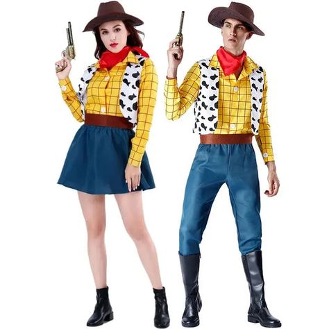 Woody Cosplay, Sheriff Cowboy, Cowboy Couple, Halloween Parejas, Family Christmas Outfits, Halloween Group, Sheriff Woody, Box Costumes, Queen Of Hearts Costume