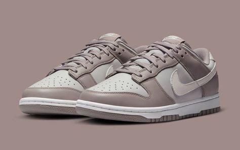 Dunk Low Moon Fossil, Tan Dunks, Wmns Dunk Low, Trendy Shoes Sneakers, Cute Nike Shoes, Shoe Inspo, Cute Nikes, Aesthetic Shoes, Swag Shoes