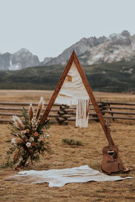 Music Inspired Wedding, Fall Wedding Themes, Unique Fall Wedding, Burgundy And Brown, Sawtooth Mountains, Elopement Planner, Idaho Wedding, Western Music, Wedding Themes Fall