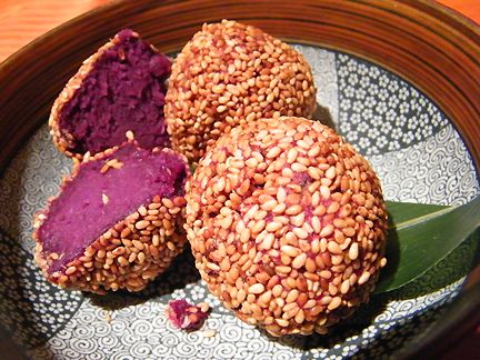 Beni Imo Dango (Deep-fried purple sweet potato balls rolled in Sesame) at Shin Okinawa Izakaya Okinawa Recipes, Beni Imo, Okinawan Recipes, Izakaya Food, Purple Potato Recipes, Okinawan Food, Okinawa Food, Sweet Potato Balls, Phillipino Food