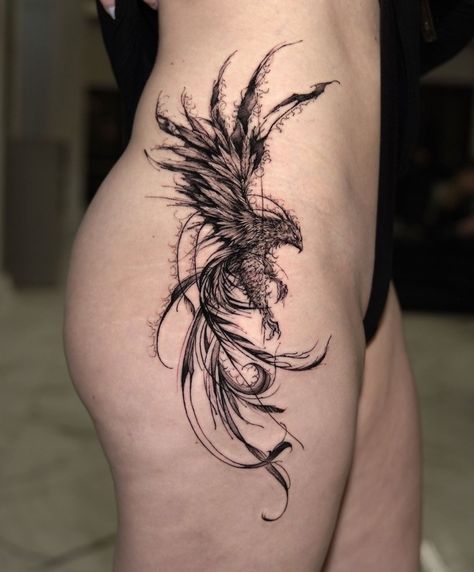 Masculine Phoenix Tattoo, Phoenix Tattoo For Men Shoulder, Phoenix Tattoo Masculine, Black Phoenix Art, Fenix Tattoo Men, Phoenix Tattoo Men Arm, Phoenix Chest Tattoo, Flying Phoenix Tattoo, Phoenix Tattoo Men