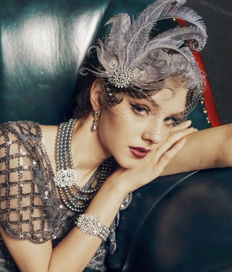 1920s Fashion Aesthetic, Roaring 20s Photoshoot, 20's Makeup, Gatsby Photoshoot, 1920s Photoshoot, 1920 Jewelry, 20s Jewelry, Gatsby Outfit, Look Gatsby