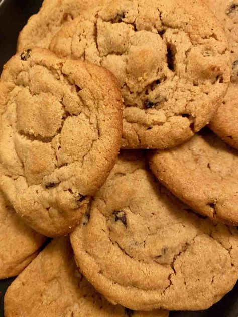 Peanut Butter Raisin Cookies Peanut Butter Raisin Cookies, Raisin Recipes, Raisin Cookies, Creamy Peanut Butter, Peanut Butter Cookies, Cookie Desserts, Cookie Sheet, Save Food, Unsalted Butter