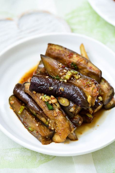 Gaji Namul (Steamed Eggplant Side Dish) Korean Eggplant Side Dish, Gaji Namul, Gochujang Eggplant, Eggplant Recipes Asian, Korean Eggplant, Korean Bbq Side Dishes, Korean Eggplant Banchan, Eggplant Banchan, Steamed Eggplant Chinese