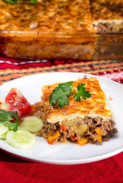 Bulgarian Simple Moussaka Recipe - Delicious traditional Mediterranean dish made with potatoes, vegetables & ground beef. One pan meal that can feed an army. Moussaka Recipe Easy, Bulgarian Food, Potatoes Vegetables, Moussaka Recipe, One Pan Meal, Foreign Food, Bulgarian Recipes, One Pan Meals, European Food