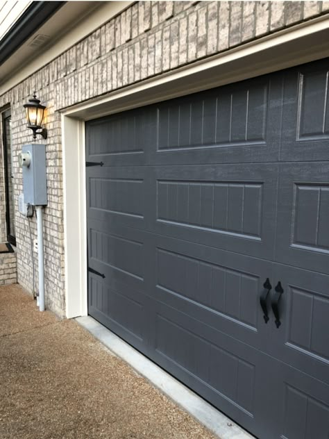 Factory painted Sherwin Williams Peppercorn on garage door, SW Natural Linen on trim, Acme Mossy Oak brick.  Peppercorn was listed as a neutral on paint options, but truly has a violet undertone. Gray Garage Door, Paint Garage Door, Garage Door Update, Grey Garage Doors, Gray Garage, Garage Door Trim, Door Update, Garage Door Colors, Metal Garage Doors