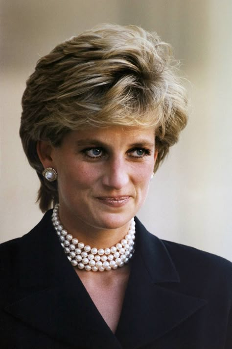 Prins William, Princess Diana Fashion, Prins Harry, Princess Diana Family, Princess Diana Photos, Princess Diana Pictures, Diana Princess Of Wales, Princes Diana, Diana Fashion