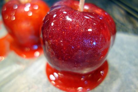 Jolly Rancher Candy Apples Carnal Apples, Poison Candy Apples Recipe, Jolly Rancher Candy Apples How To Make, Red Hot Candy Apples Recipe, Gourmet Candy Apples Recipes, Jolly Rancher Candy Apples, Jolly Ranchers Candy Apples, Jolly Rancher Apples, Green Apple Jolly Rancher