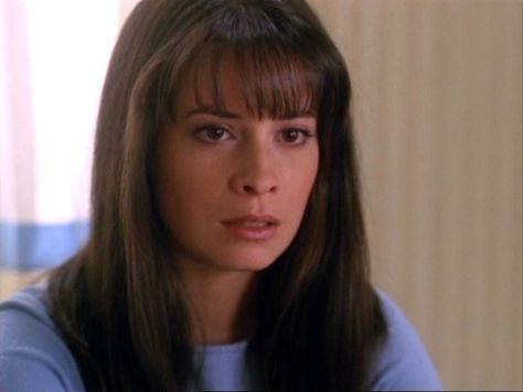 Piper Halliwell/Gallery | Charmed | Fandom powered by Wikia Halliwell Sisters, Piper Charmed, Paige Matthews, Piper Halliwell, Charmed Tv Show, Charmed Tv, Holly Marie Combs, Charmed Sisters, Holly Marie