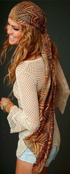 look gitano Stile Hippie Chic, Look Hippie Chic, Estilo Hippy, Mode Hippie, Estilo Hippie, Look Retro, Ibiza Fashion, Mode Boho, Bohol